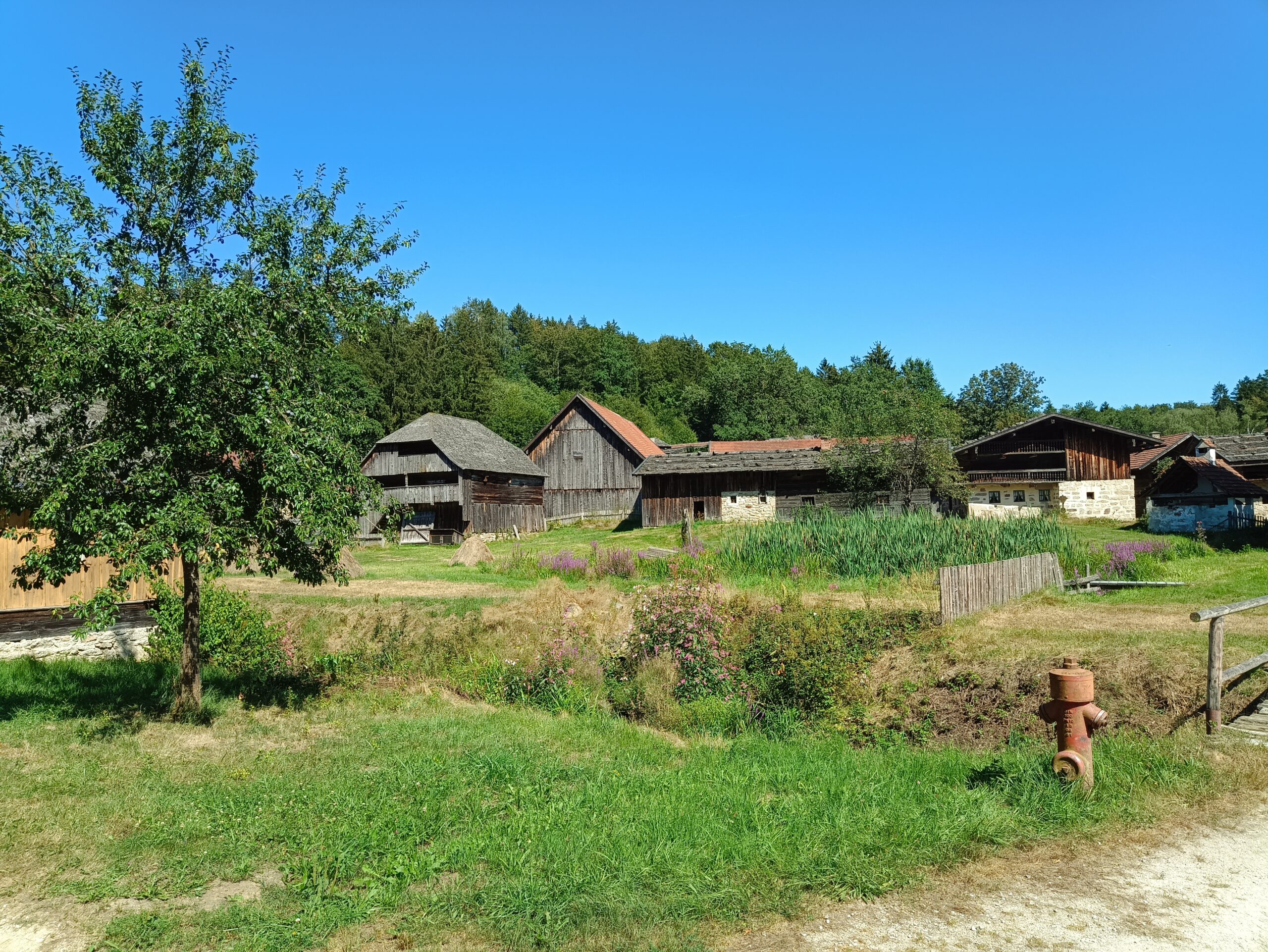 Das Museumsdorf "Bayerischer Wald" in Tittling, ca. 25 Minuten vom Büchelsteiner Hof in Grattersdorf entfernt